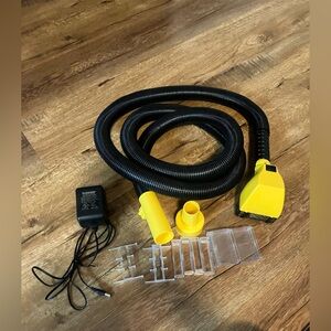 FLOWBEE PRECISION HOME HAIRCUTTING SYSTEM